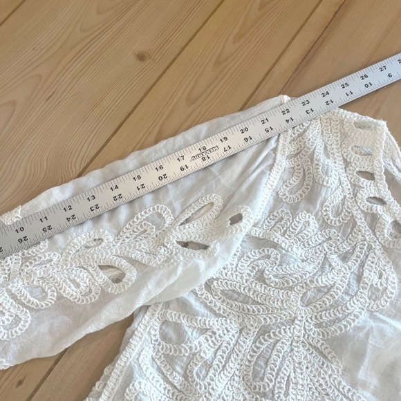 ADORA Women Crochet Embroidered Crop Top White Boho Festival S Sleeve Blouse - Picture 2 of 5